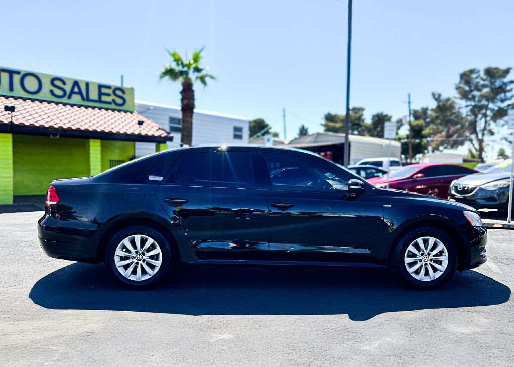 2014 Volkswagen Passat Image 7