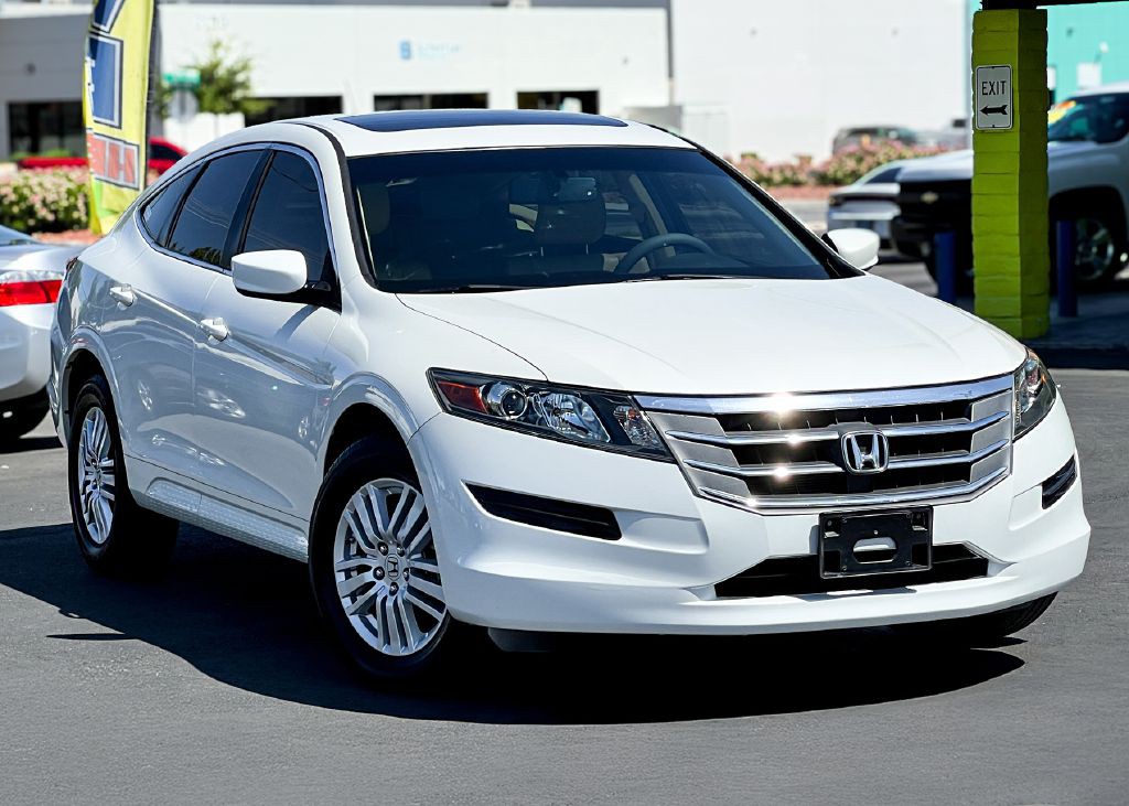 2012 Honda Crosstour Image 2