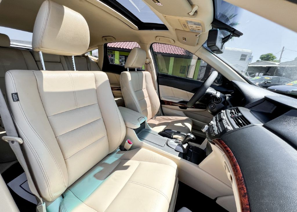 2012 Honda Crosstour Image 11