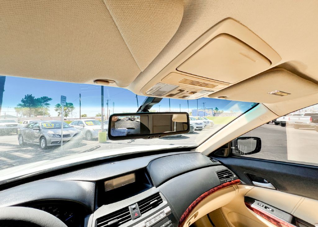 2012 Honda Crosstour Image 23