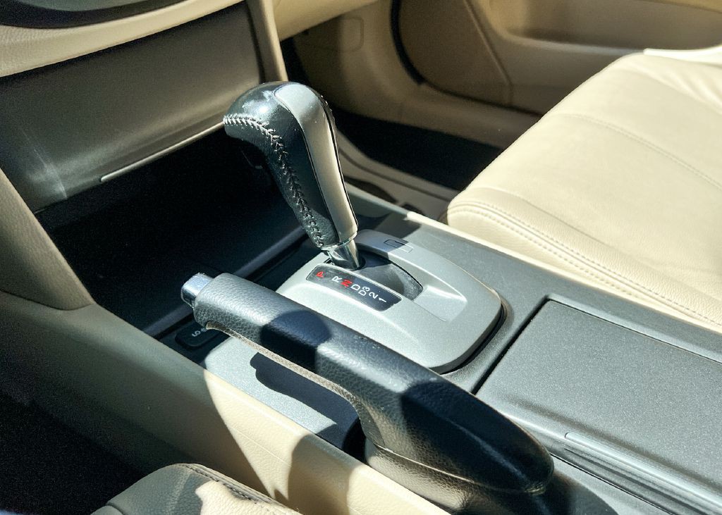 2012 Honda Crosstour Image 24