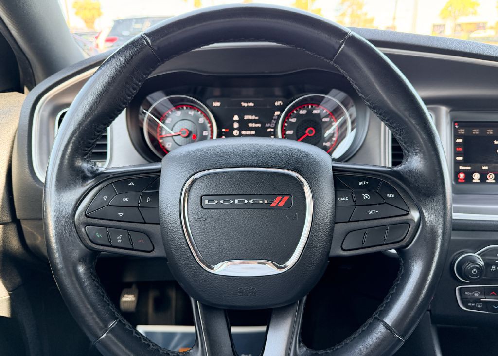 2022 Dodge Charger Image 13