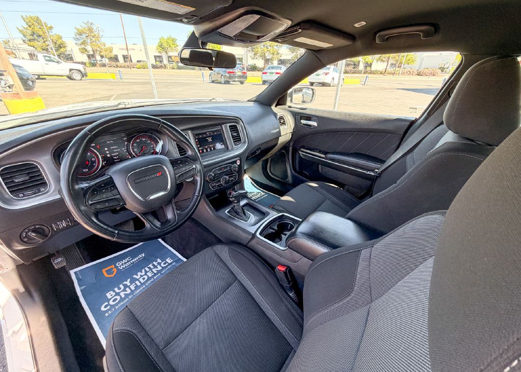 2022 Dodge Charger Image 25