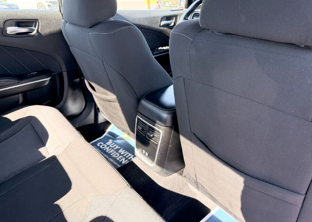 2022 Dodge Charger Image 34