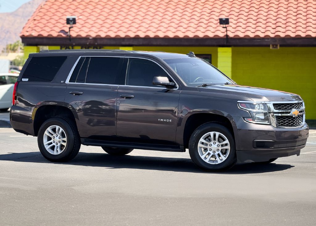 2018 Chevrolet Tahoe Image 2