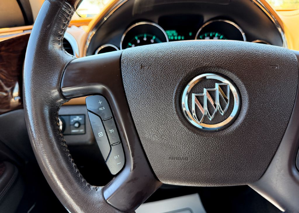 2014 Buick Enclave Image 32