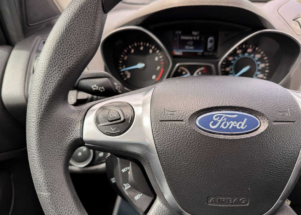 2016 Ford Escape Image 21