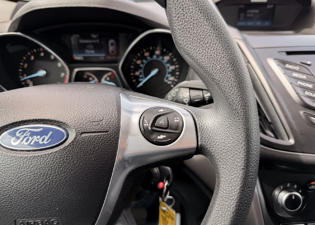 2016 Ford Escape Image 22