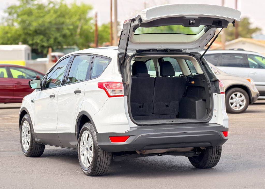 2016 Ford Escape Image 24