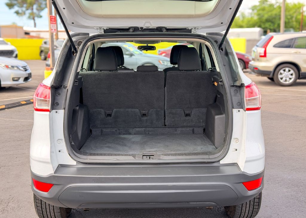 2016 Ford Escape Image 25