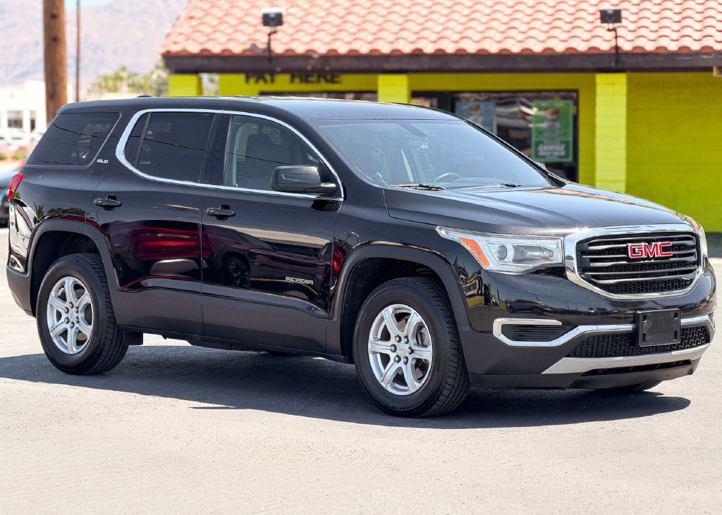 2018 GMC Acadia Image 3