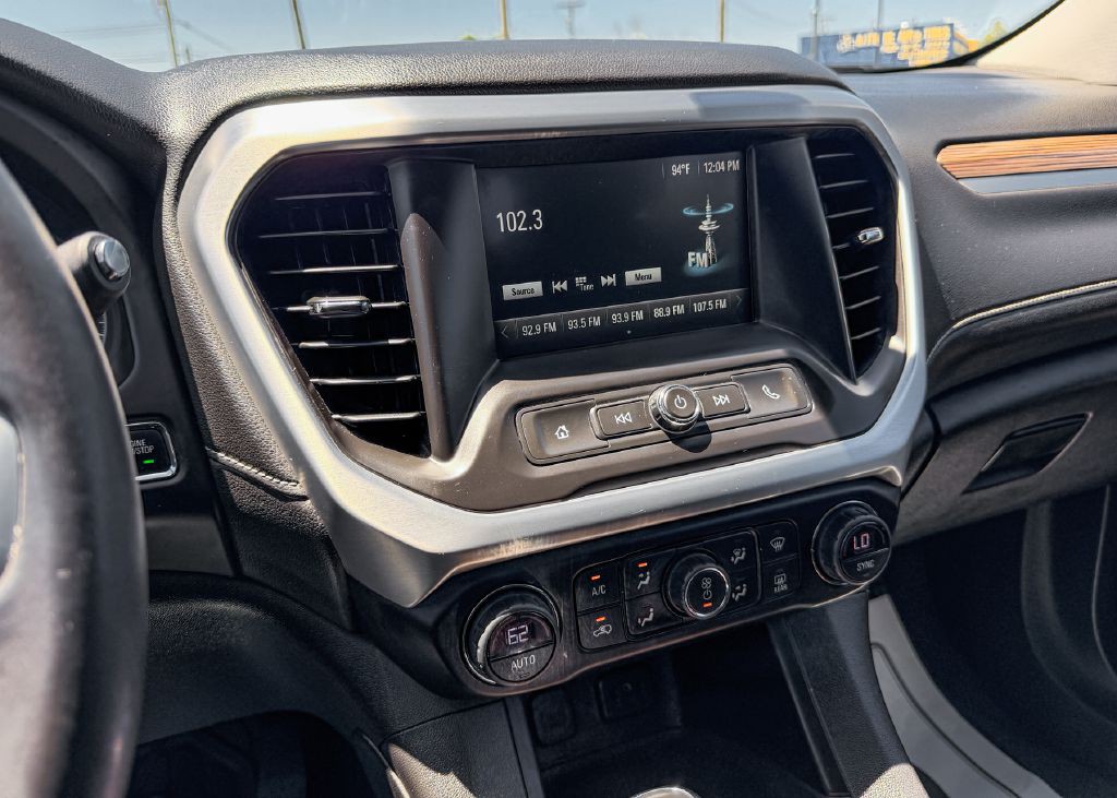 2018 GMC Acadia Image 27