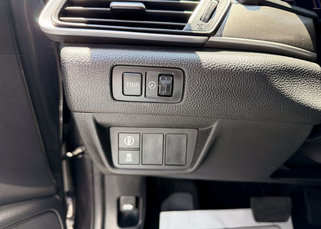 2019 Honda Accord Image 24