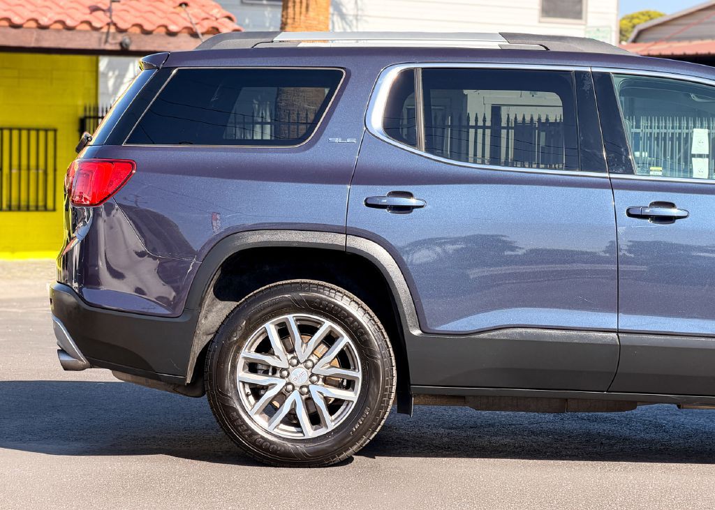 2019 GMC Acadia Image 10