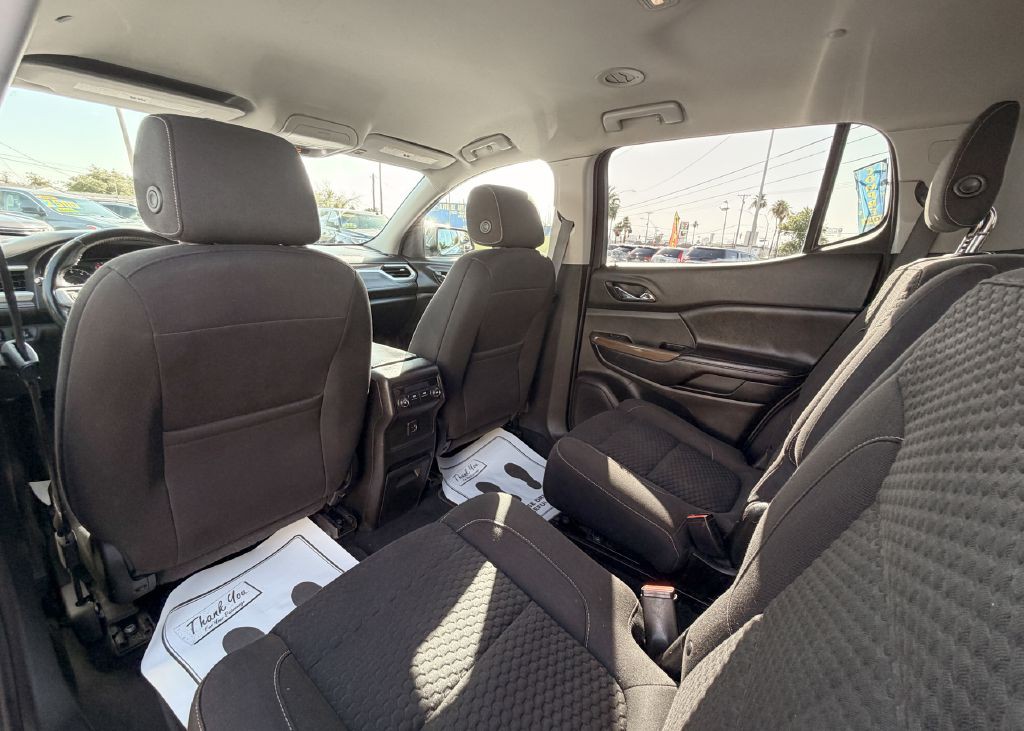 2019 GMC Acadia Image 17