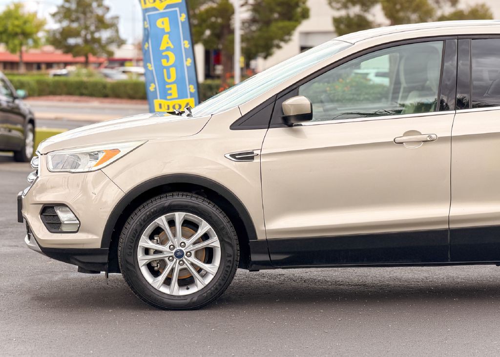 2017 Ford Escape Image 6