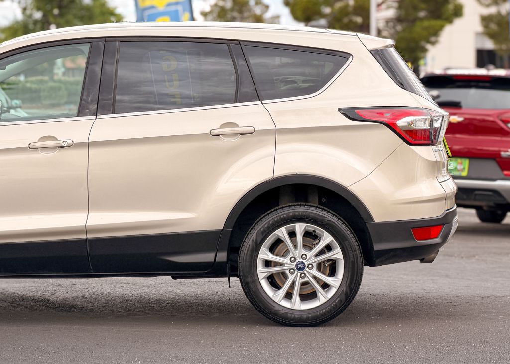 2017 Ford Escape Image 7