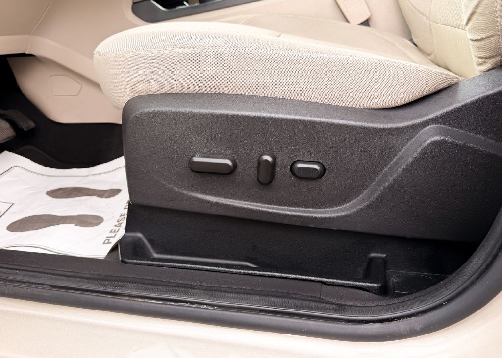 2017 Ford Escape Image 25