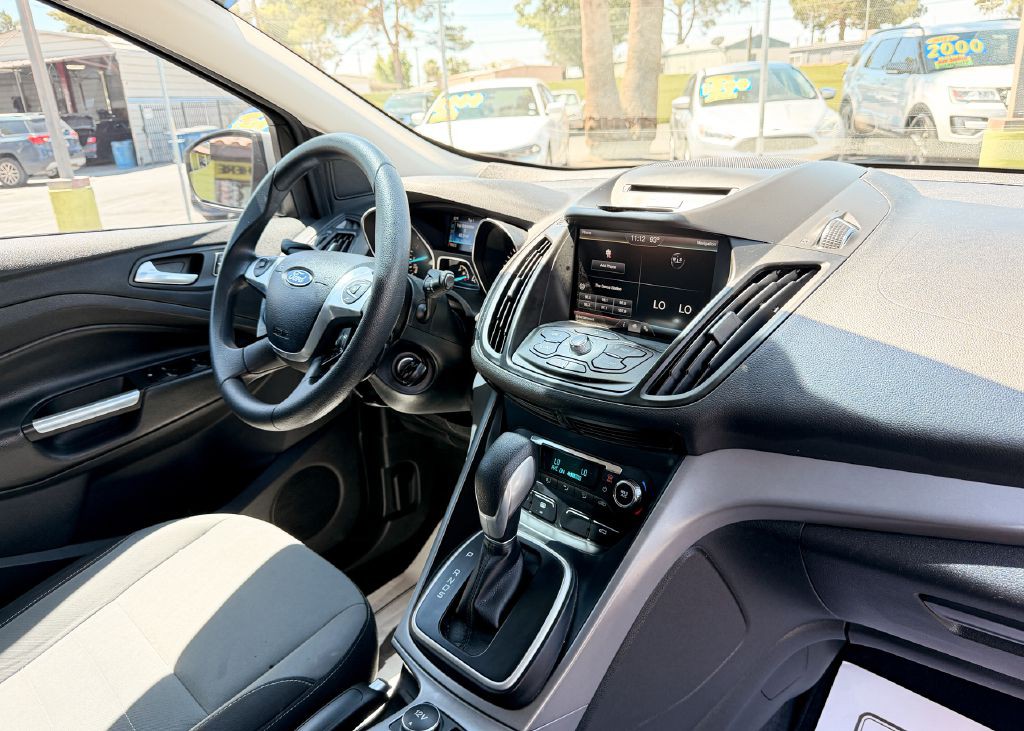 2014 Ford Escape Image 16