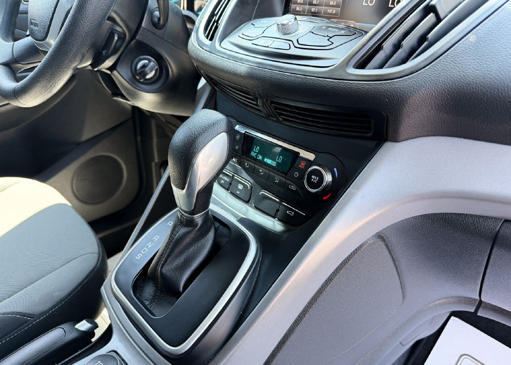 2014 Ford Escape Image 17