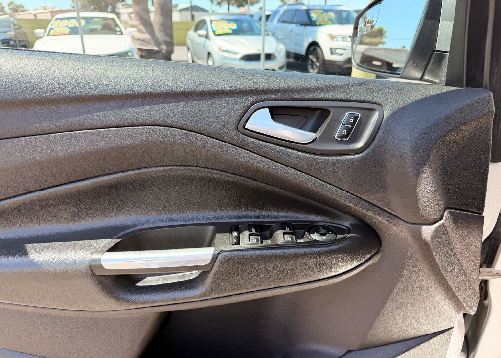 2014 Ford Escape Image 24