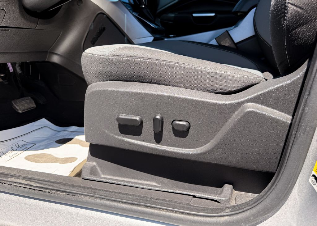 2014 Ford Escape Image 25