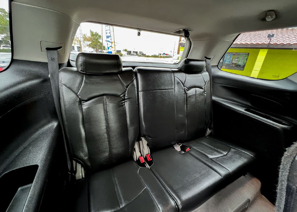 2012 GMC Acadia Image 18