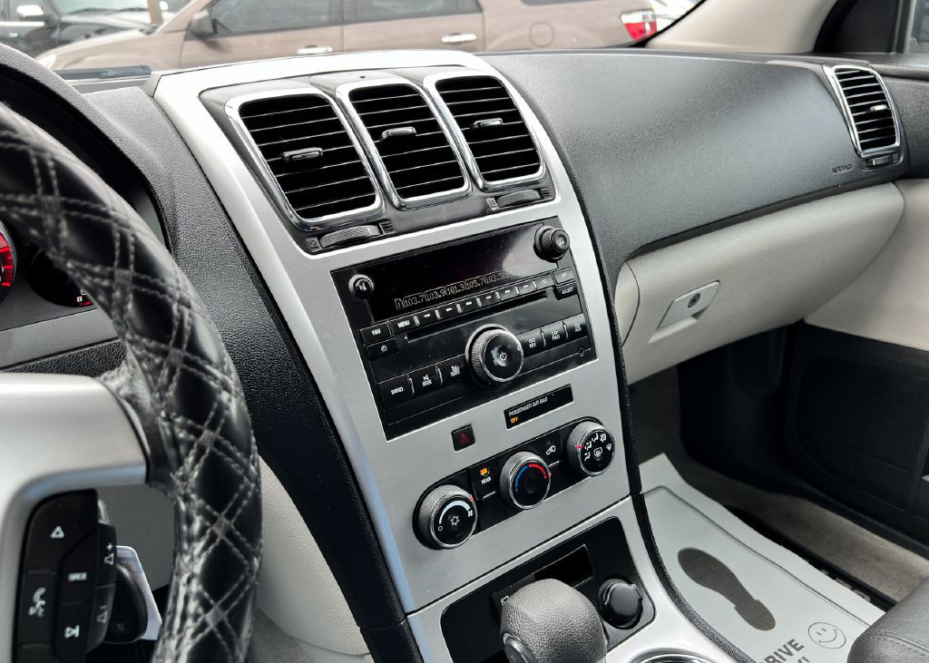 2012 GMC Acadia Image 26
