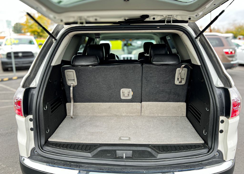 2012 GMC Acadia Image 29