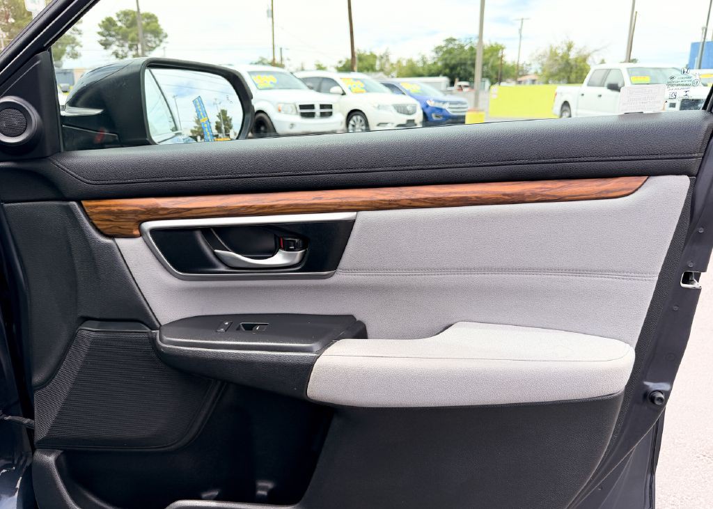 2017 Honda CR-V Image 20