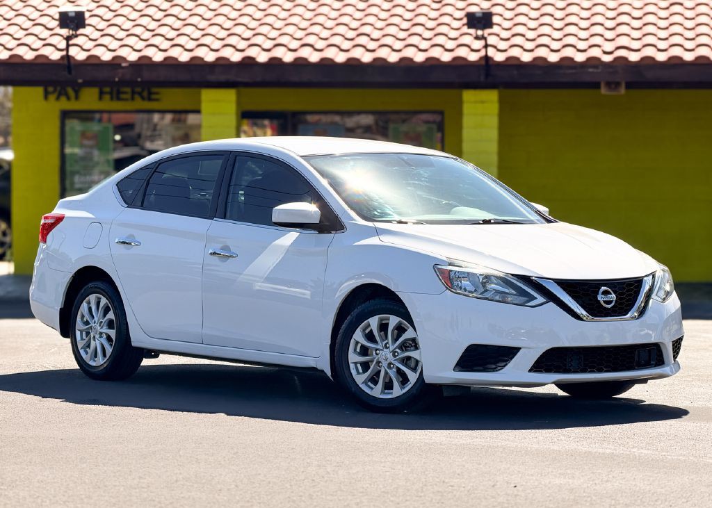 2018 Nissan Sentra Image 2