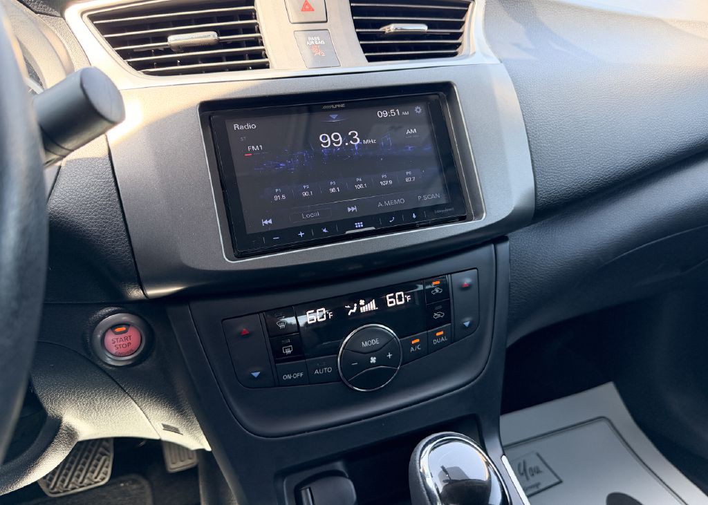 2018 Nissan Sentra Image 23