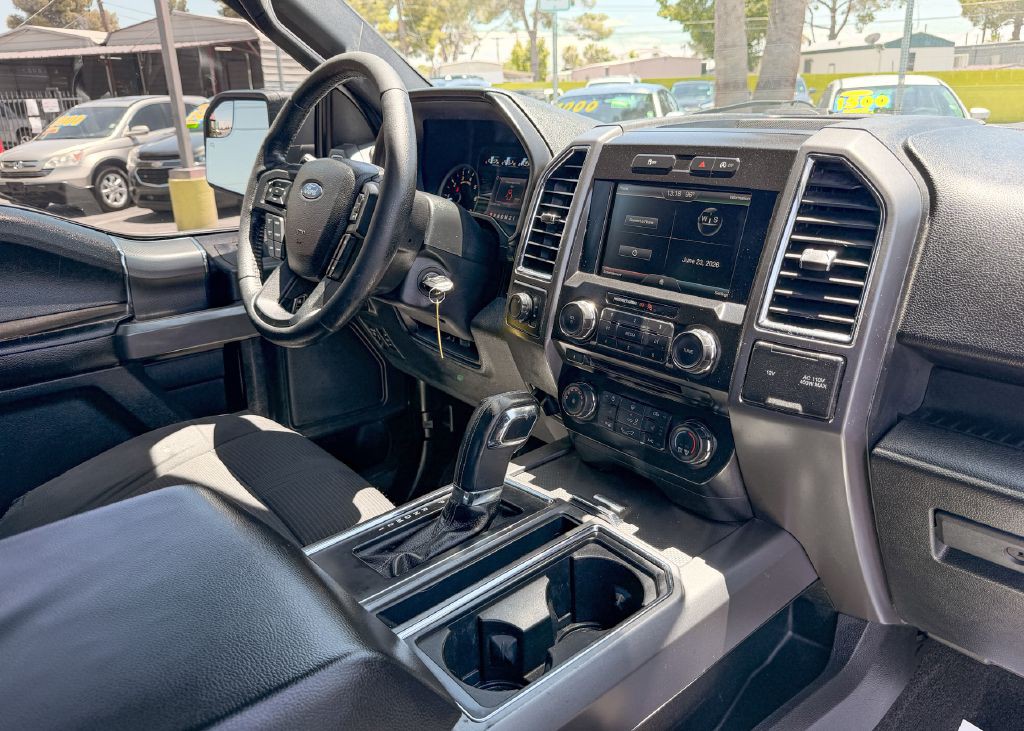 2015 Ford F-150 Image 20