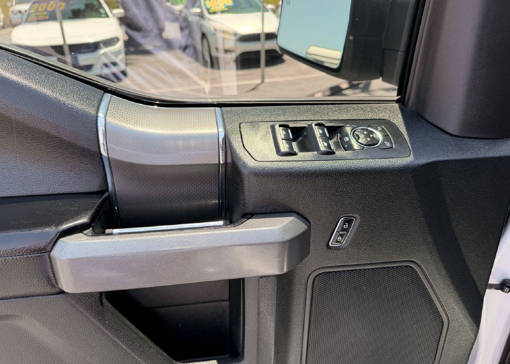 2015 Ford F-150 Image 29