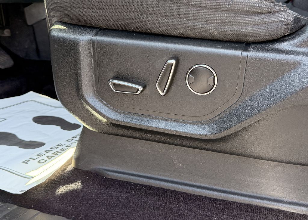 2015 Ford F-150 Image 31