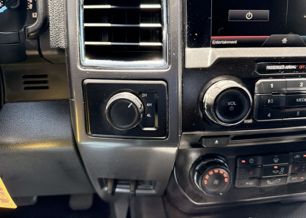 2015 Ford F-150 Image 35