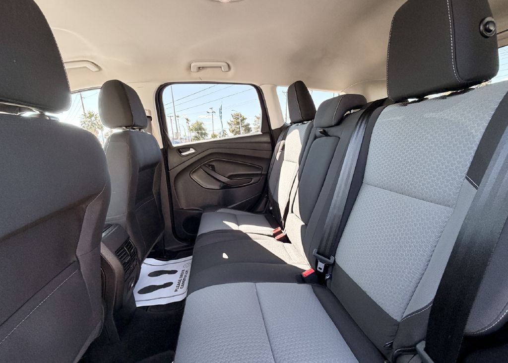 2017 Ford Escape Image 15