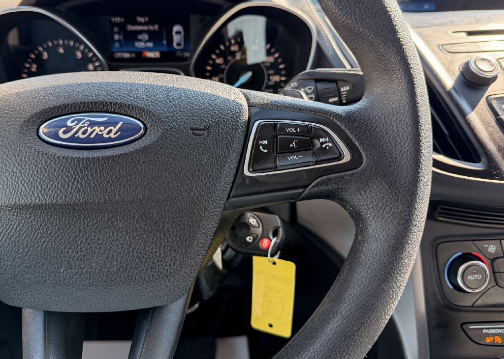 2017 Ford Escape Image 24
