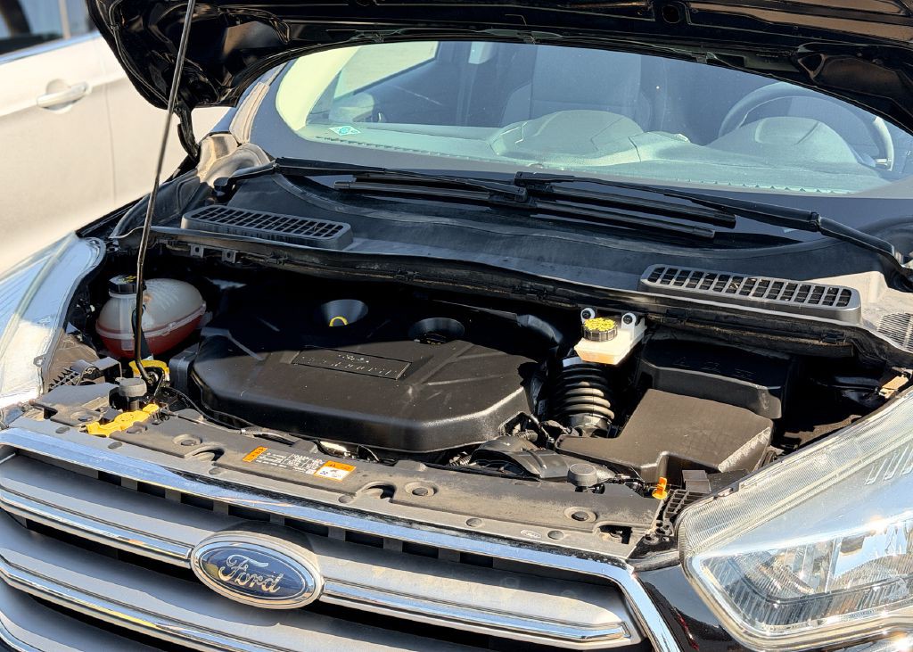 2017 Ford Escape Image 28