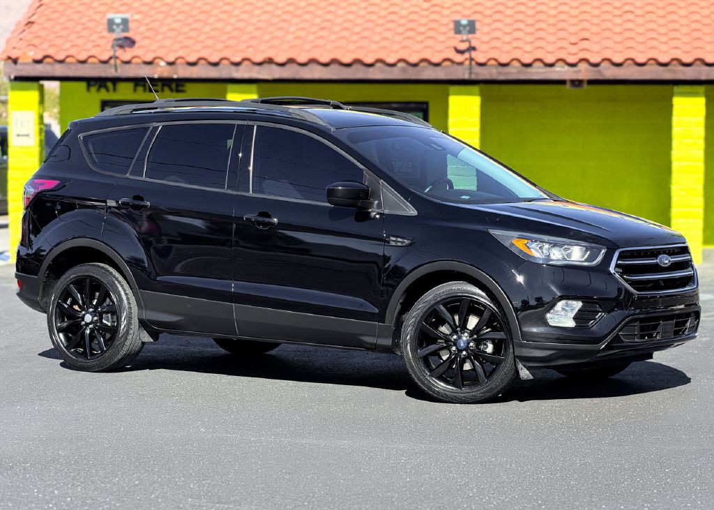 2018 Ford Escape Image 2