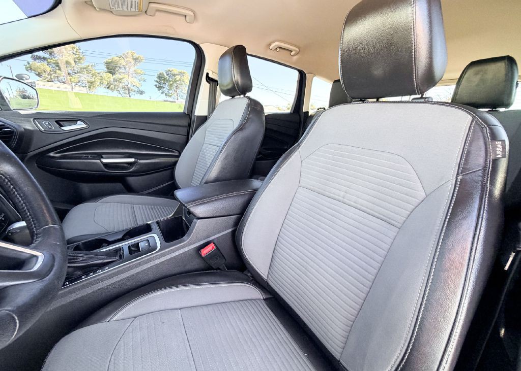 2018 Ford Escape Image 11