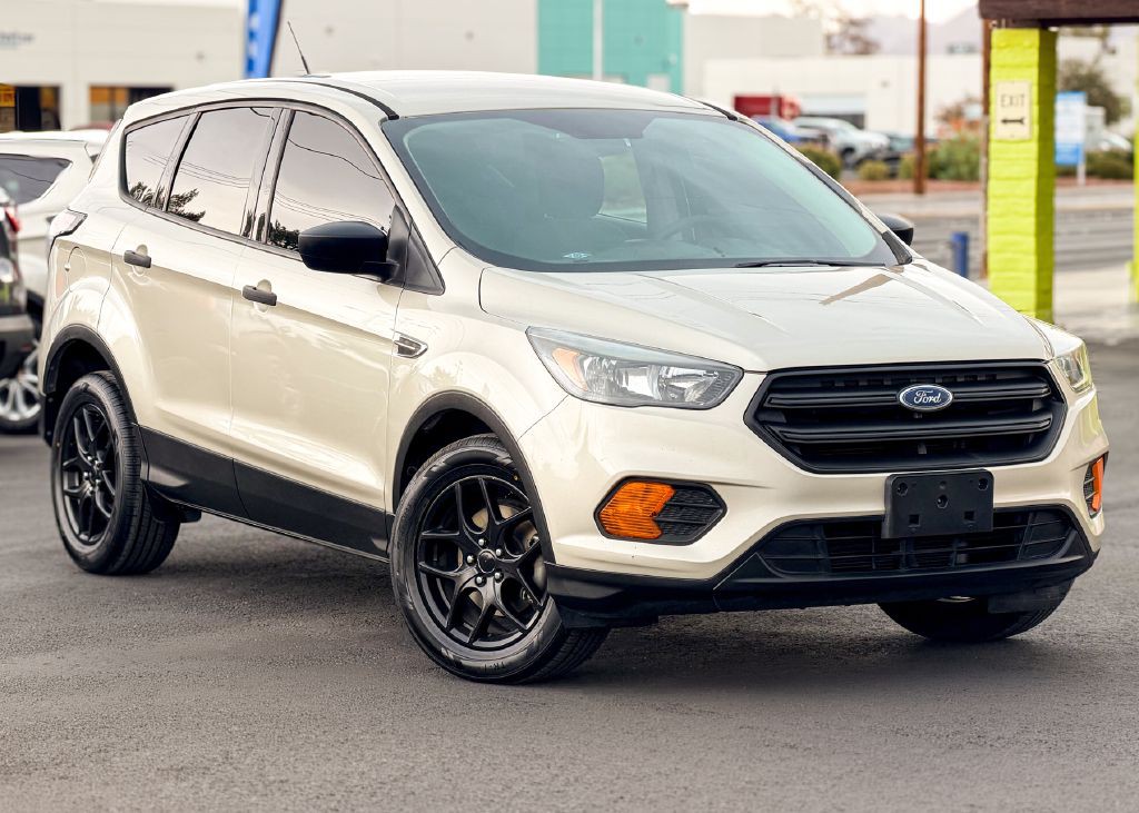 2018 Ford Escape Image 3
