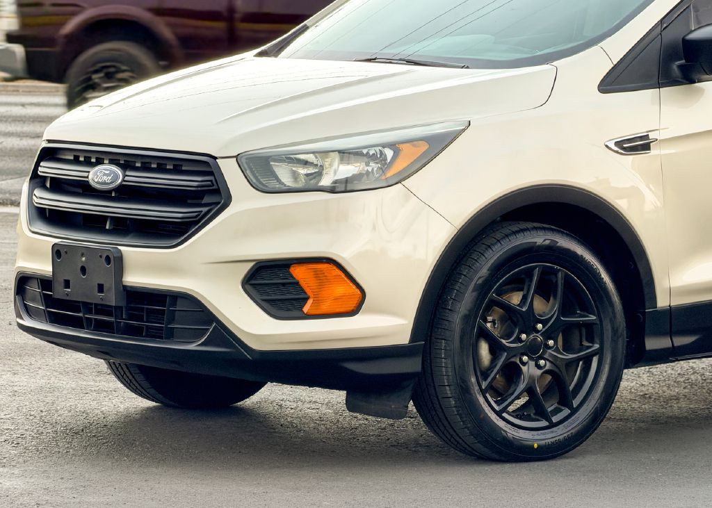 2018 Ford Escape Image 8