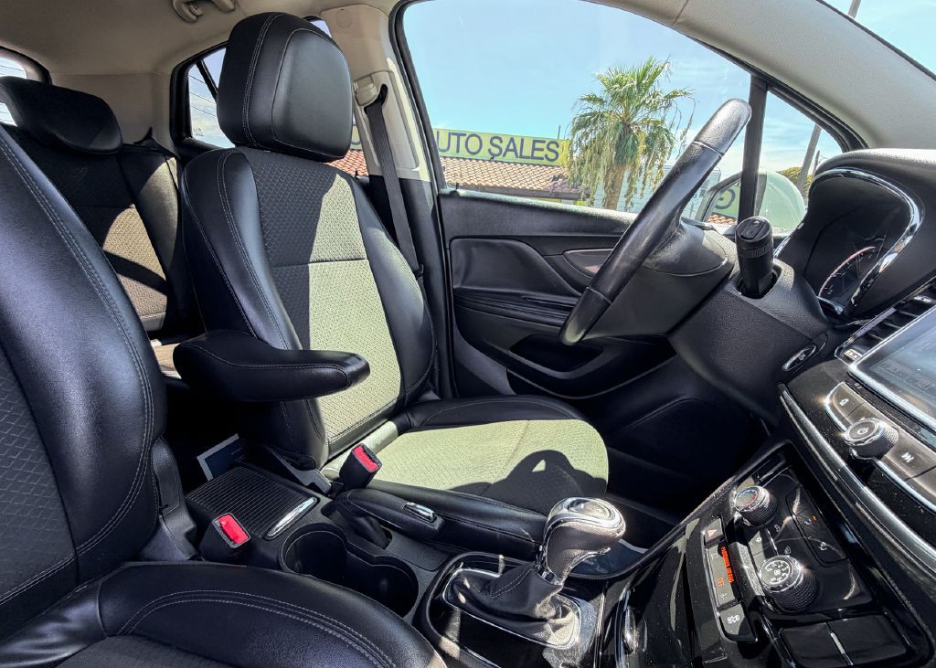 2019 Buick Enclave Image 16