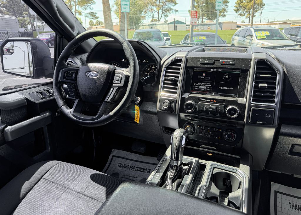 2015 Ford F-150 Image 29