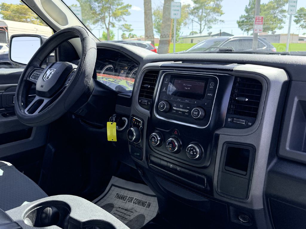 2017 RAM 1500 Image 14