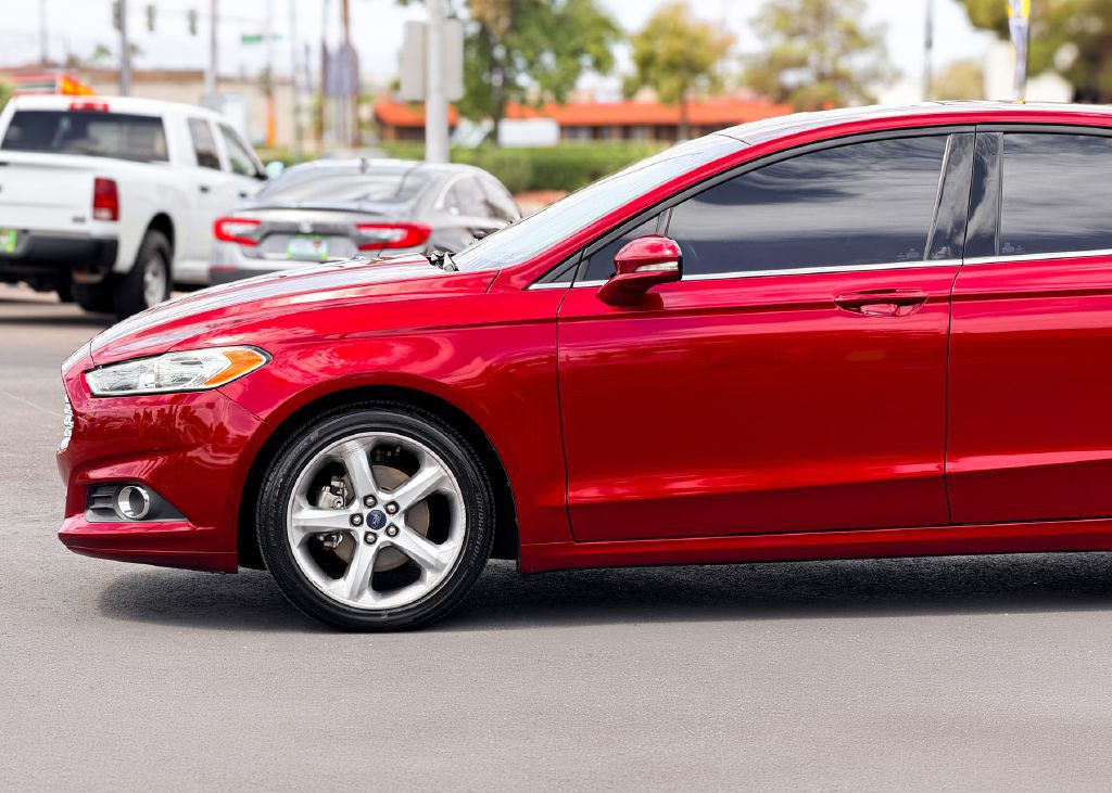 2016 Ford Fusion Image 7