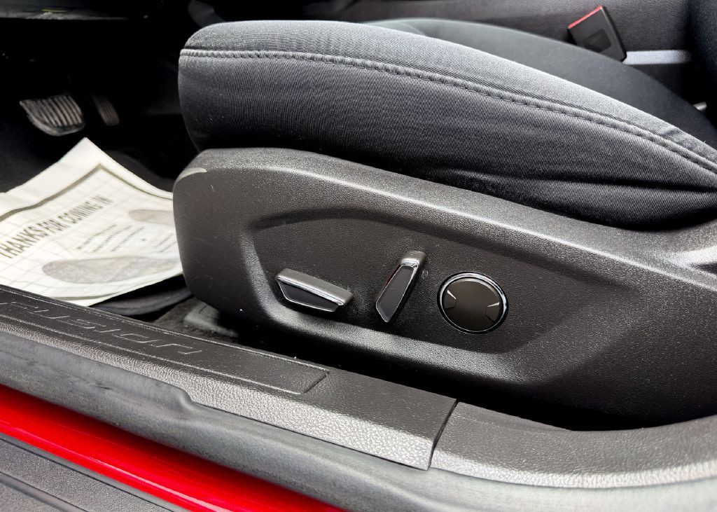 2016 Ford Fusion Image 24