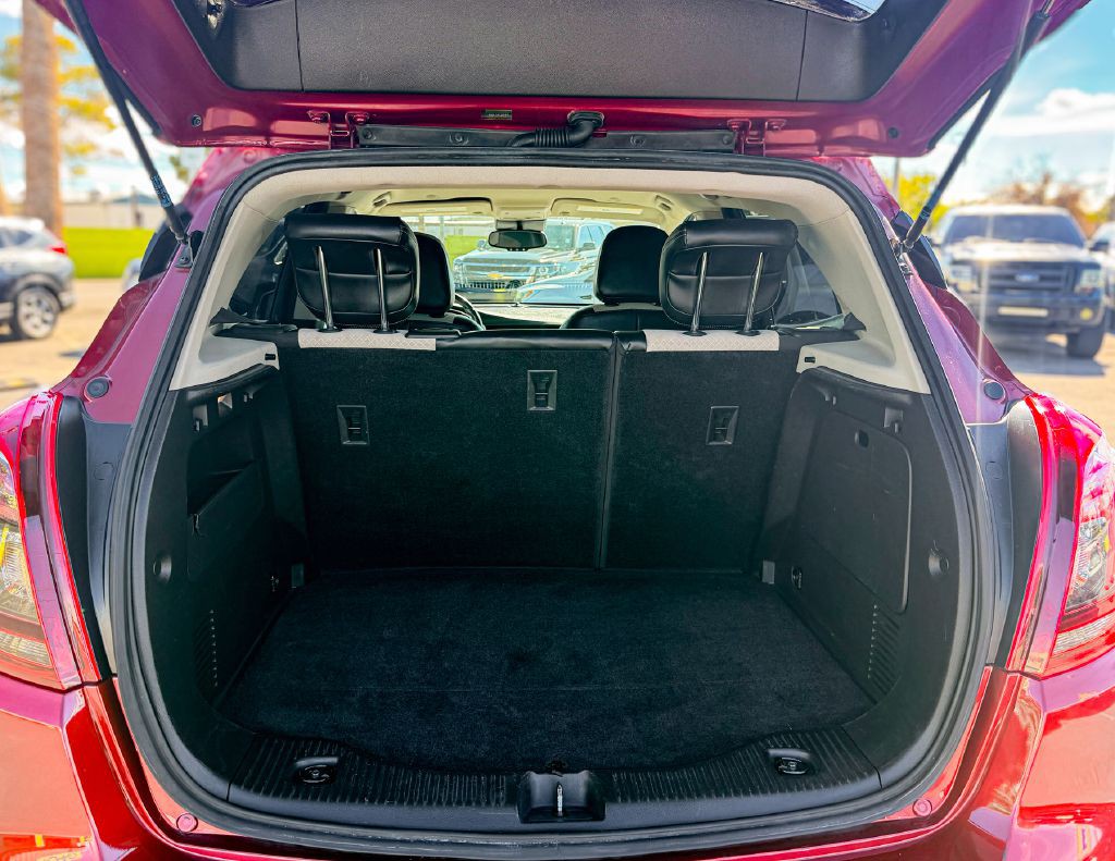 2022 Buick Enclave Image 12