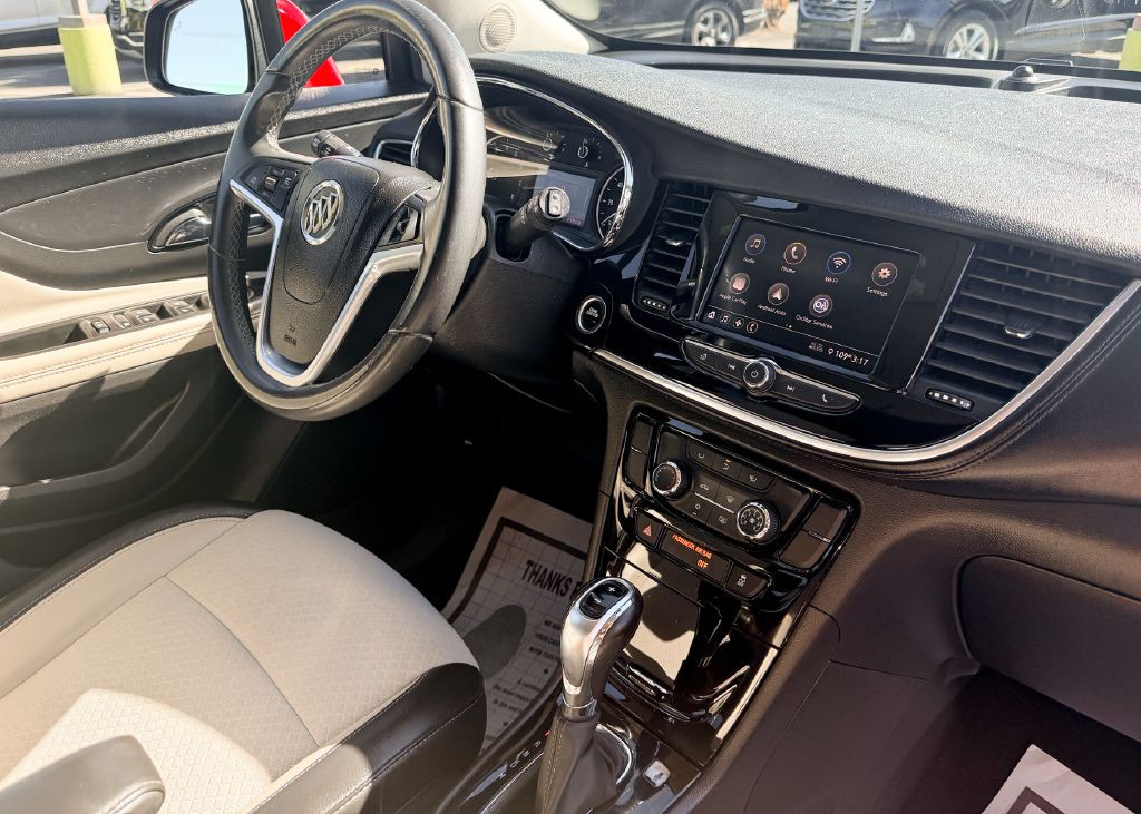 2022 Buick Enclave Image 15
